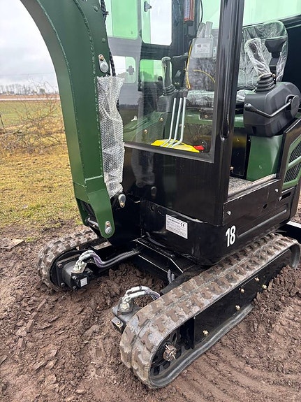 Grävmaskin 1800KG Briggs Stratton 13.5HP KAMPANJ 7 of 12