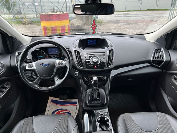 Ford Kuga 5 of 5