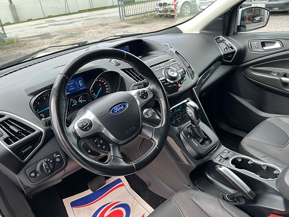 Ford Kuga 7 of 15