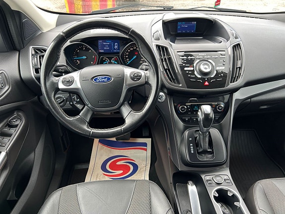 Ford Kuga 9 of 15