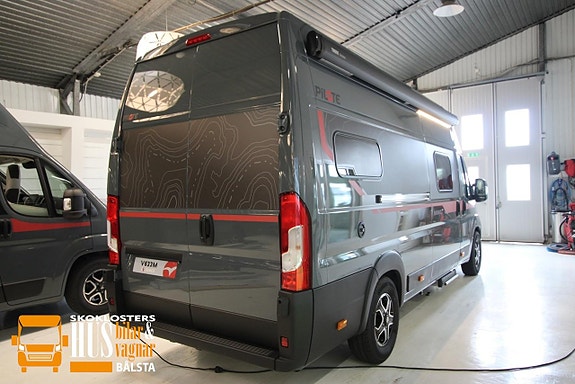 Pilote V 633 M Evidence 140hk Automat Litium Vinterpaket 3 of 5