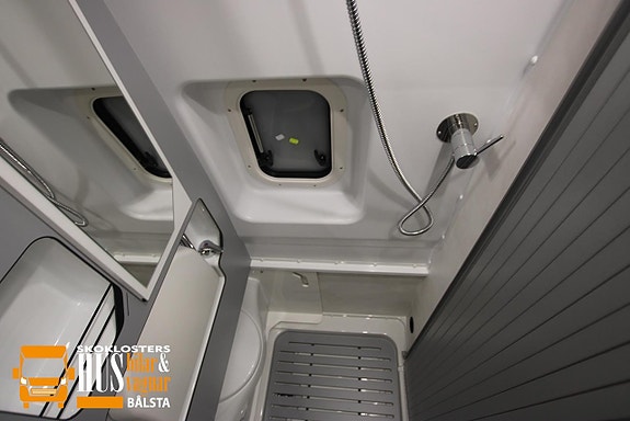 Pilote V 633 M Evidence 140hk Automat Litium Kommer snart  Vint 13 of 23