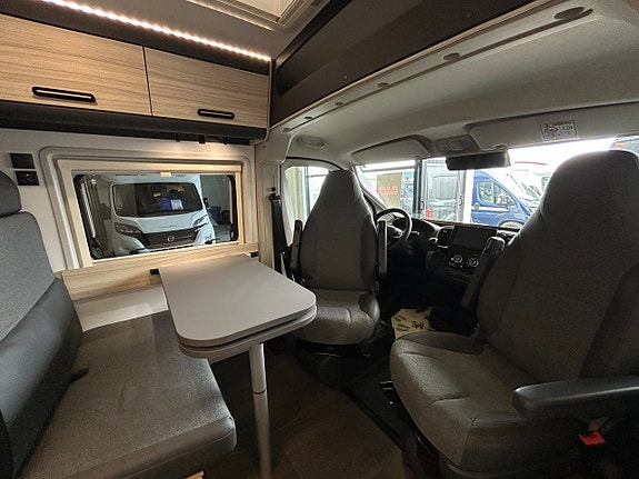 Sun Living V 65 SL / Truma Combi D6E / Långbädd / Automat / Solcell / 9 of 20