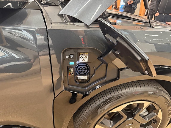 Kia EV5 6 of 12