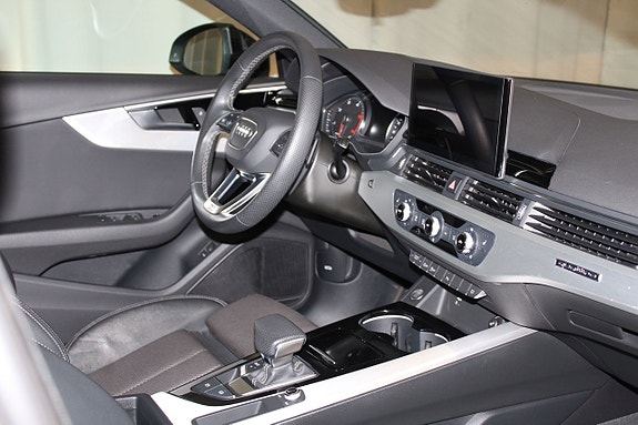 Audi A4 17 of 26