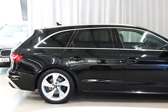 Audi A4 6 of 26