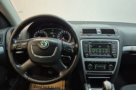 Skoda Octavia Scout 10 of 17
