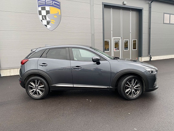Mazda CX-3 2 of 9