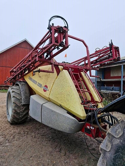 Hardi Commander 3200