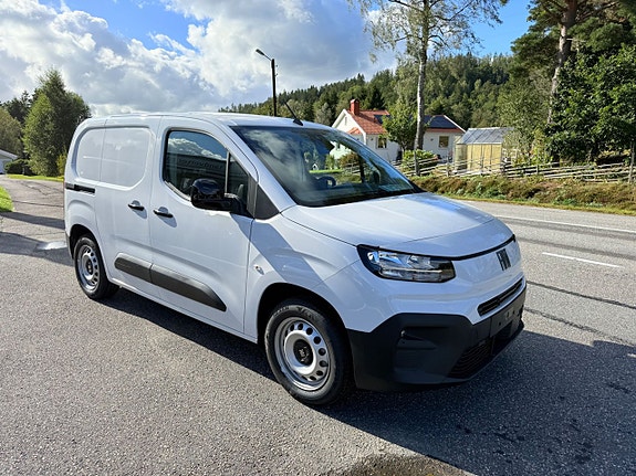 Fiat Doblo 3 of 5