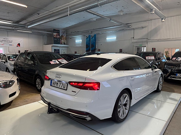 Audi A5 9 of 26