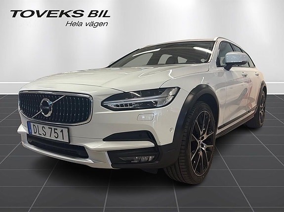 Volvo V90 Cross Country