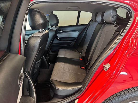 BMW 120 6 of 18