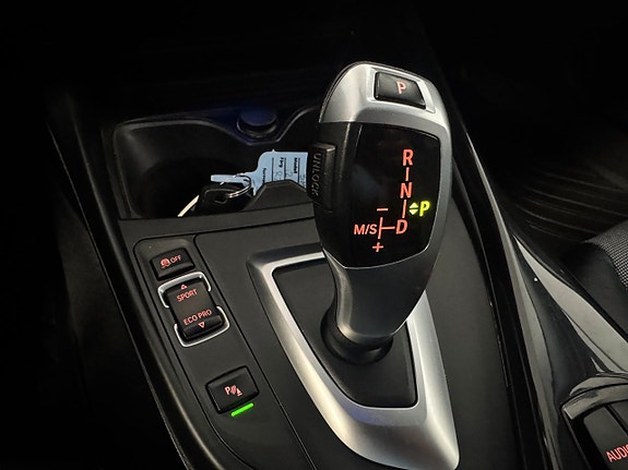 BMW 120 12 of 18