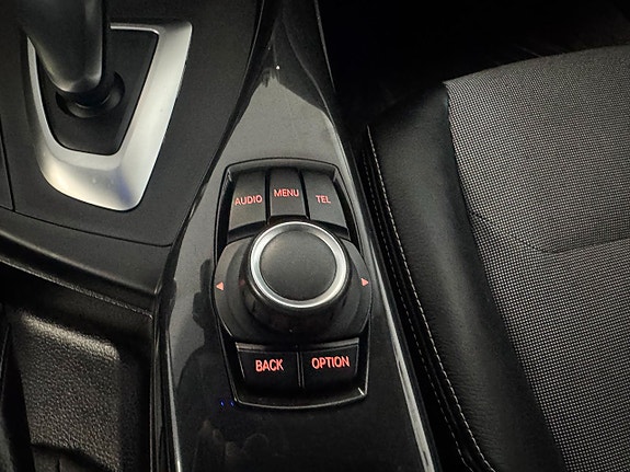 BMW 120 13 of 18