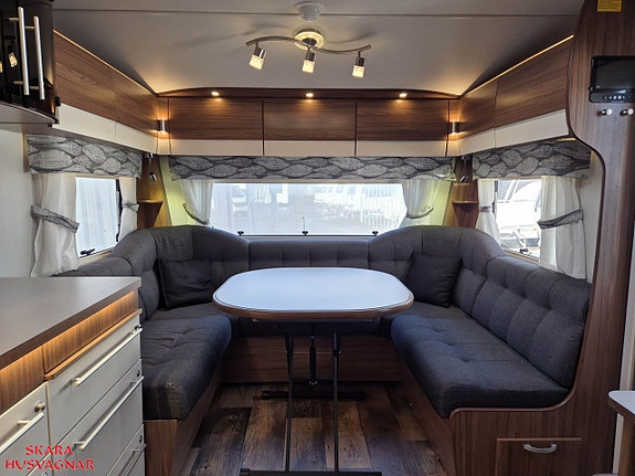 Polar 560 CTH VK Selected 7 of 21