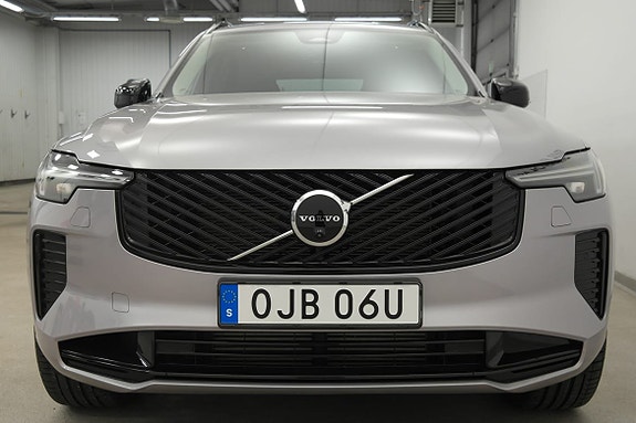 Volvo XC90 7 of 20