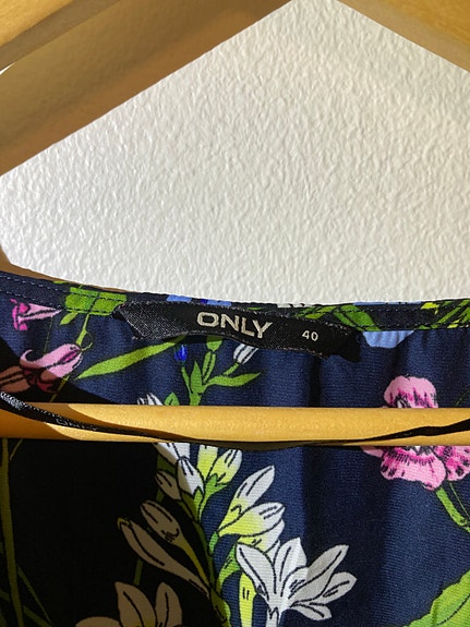Product image 12 of 13