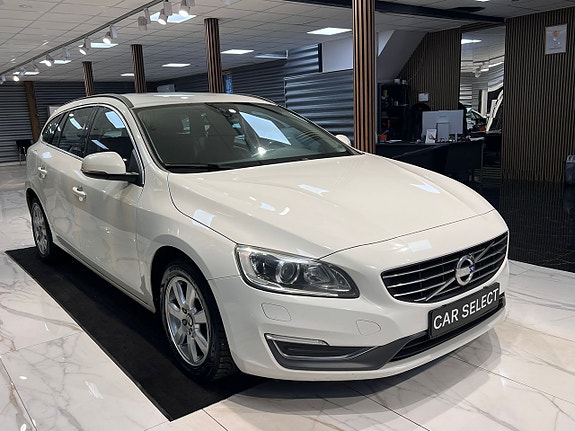 Volvo V60 14 of 30