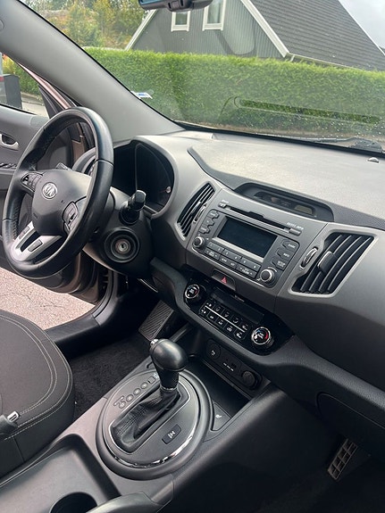 Kia Sportage 10 of 14