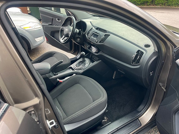 Kia Sportage 8 of 14