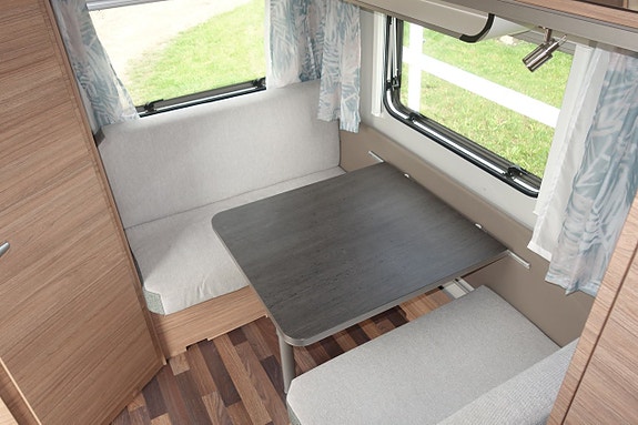 Weinsberg 390 2 of 12