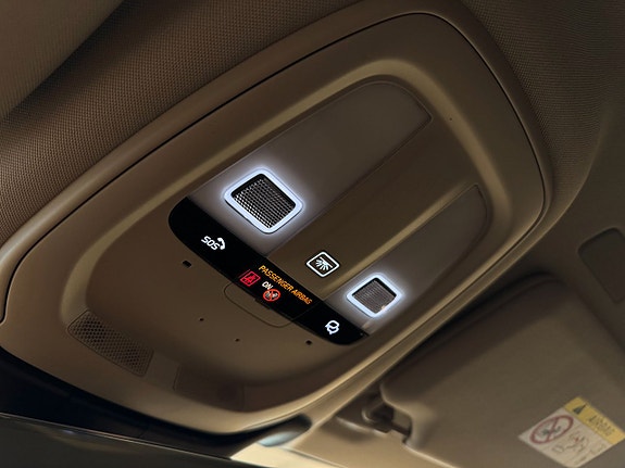 Volvo V90 18 of 27