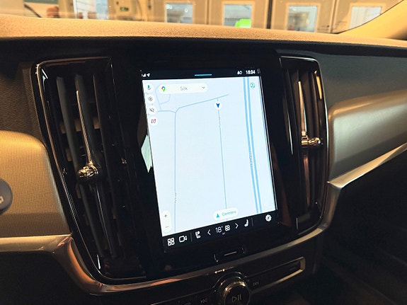 Volvo V90 13 of 27
