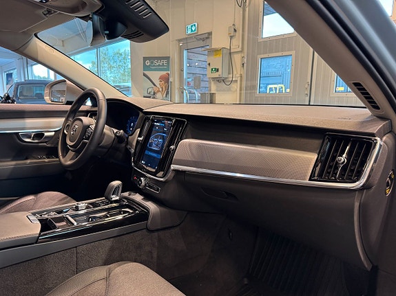 Volvo V90 9 of 27