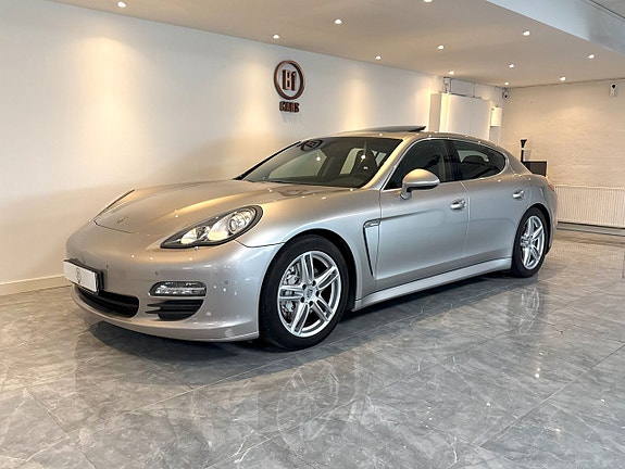 Porsche Panamera S 2 of 5