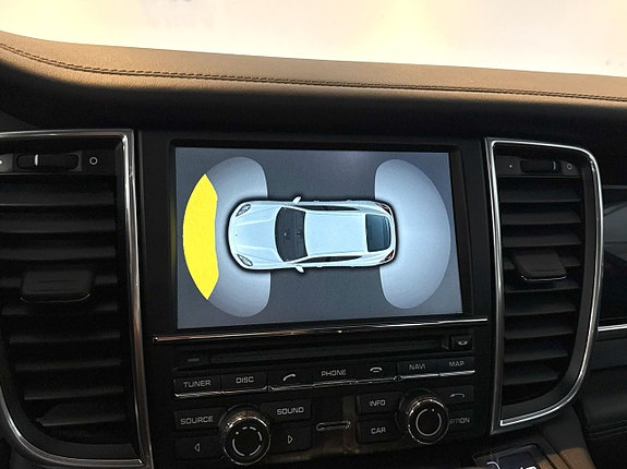 Porsche Panamera S 18 of 20