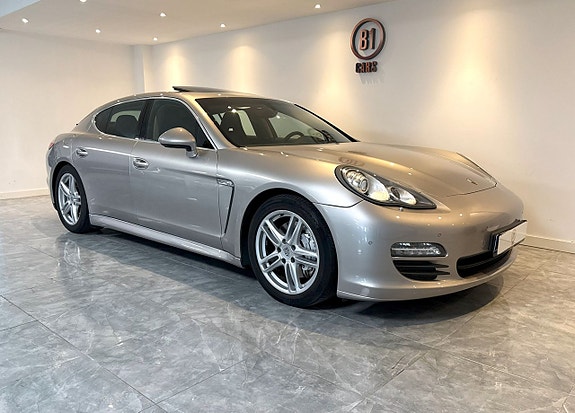 Porsche Panamera S 5 of 5