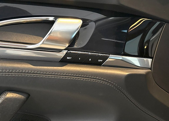 Porsche Panamera S 13 of 20