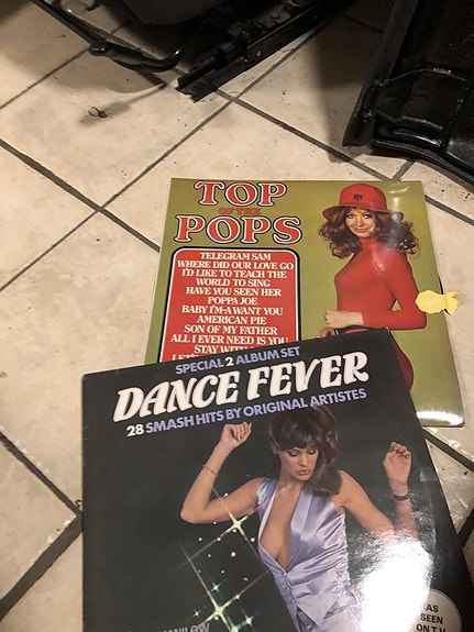 Product image 3 of 3