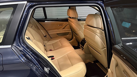BMW 520 14 of 30