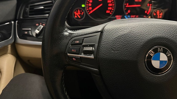 BMW 520 26 of 30