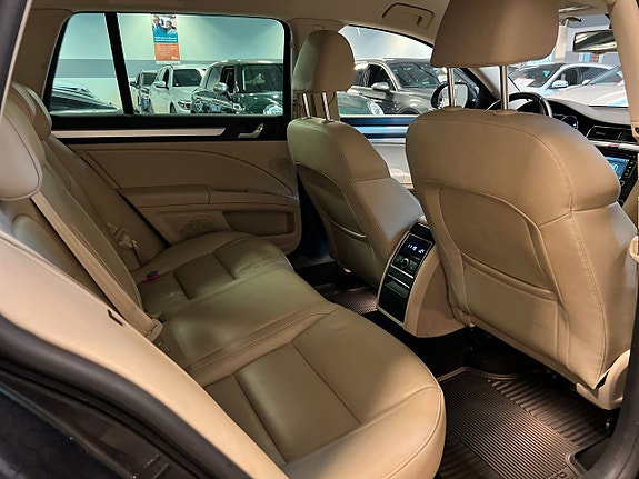 Skoda Superb 23 of 25