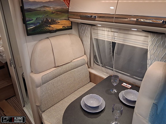 Carthago Van 640 LE charming GT 35L / 3500kg 6 of 13