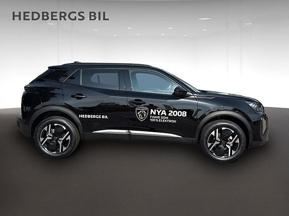 Peugeot 2008 2 of 5