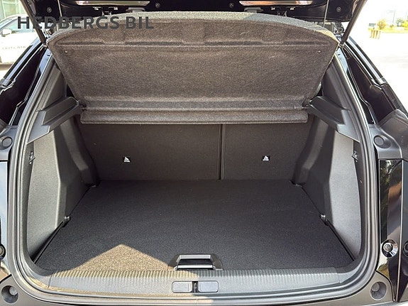 Peugeot 2008 6 of 23