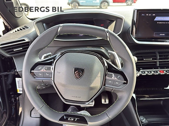 Peugeot 2008 11 of 23