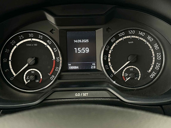 Skoda Octavia RS 12 of 14