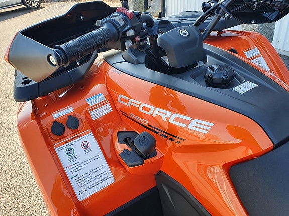CFMOTO Cforce 520 Traktor 3 of 6