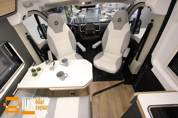 Pilote V 630 J Evidence 140hk Automat Litium Dieselvärmare 8 of 22