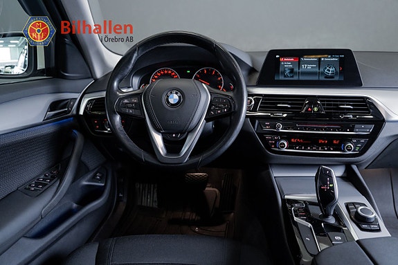 BMW 530d 4 of 5