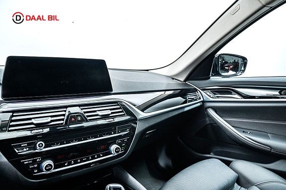 BMW 520 19 of 23