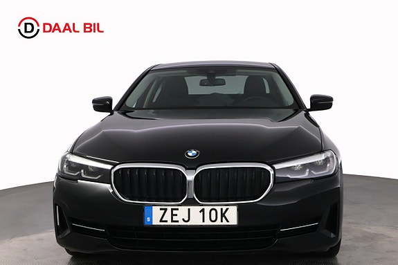 BMW 520 2 of 26