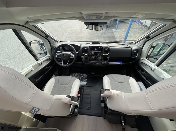 Adria Compact Dl 60Y | LÅNGBÄDDAR | 60Y DESIGN 11 of 27
