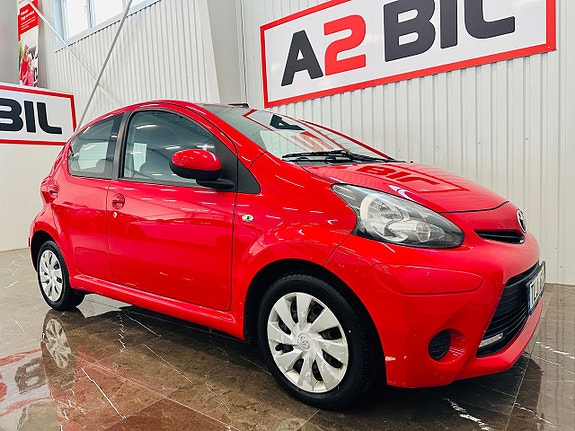 Toyota Aygo 2 of 23