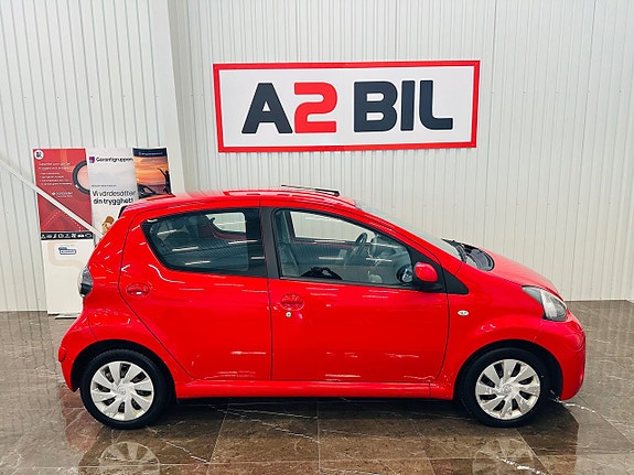 Toyota Aygo 3 of 23